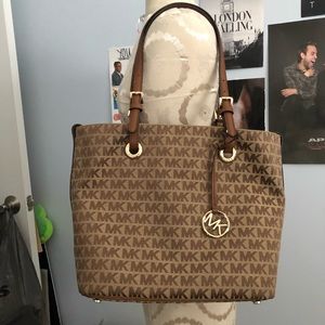 Michael Kors Tote